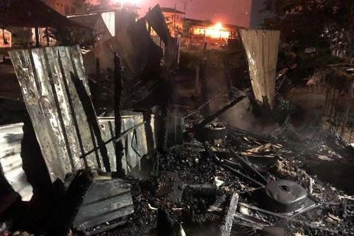 'Bà hỏa' đốt quán bún khuya