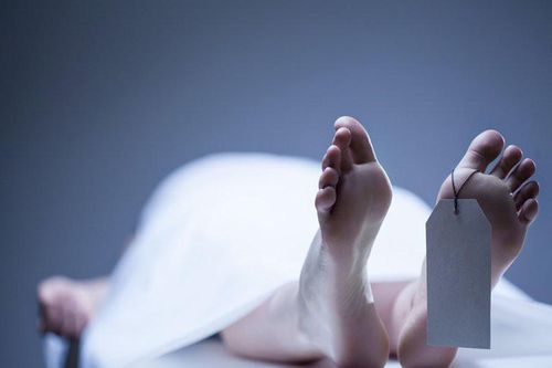 Say rượu sang nhà hàng xóm chửi bới, bị đấm chết