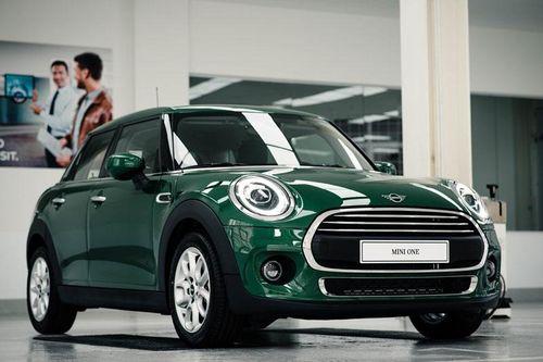 Bảng giá xe MINI tháng 3/2021: Cao nhất 2,699 tỷ đồng