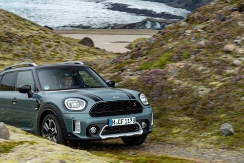 MINI Countryman mới ra mắt khách hàng Việt, giá từ 2,44 tỷ đồng