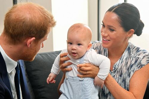 Con trai của Hary - Meghan không phải là hoàng tử nhưng vẫn trong danh sách kế vị ngai vàng