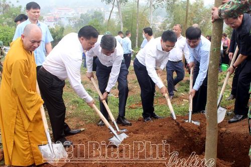 Lễ phát động trồng cây hoa Ban năm 2021