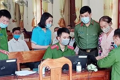 Kiểm tra tiến độ thực hiện Dự án Cơ sở dữ liệu quốc gia về dân cư và cấp CCCD mới