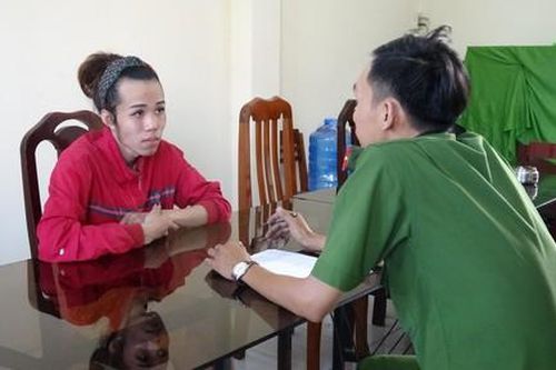 Được bạn cho ma túy, chưa kịp xài đã bị công an bắt