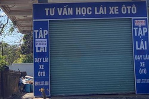 Lạ lùng kiểu đào tạo lái xe ô tô 'chui' tại Đắk Lắk