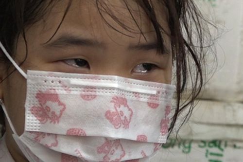 Học sinh bị đánh bằng thước sắt: 'Con không muốn học cô nữa'