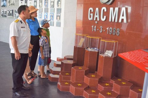 33 năm Trung Quốc tàn sát 64 chiến sỹ ta ở Gạc Ma: Nhói lòng nhắc đến các anh