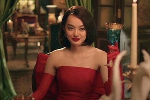 Phim 'Gái già lắm chiêu': Diễn xuất tốt, thời trang và mãn nhãn nhưng còn nhiều 'sạn'