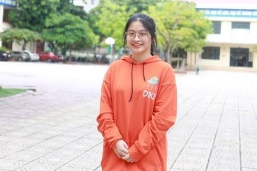 Nữ sinh lập kỳ tích với môn Lịch sử