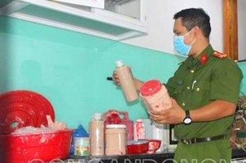 Phát hiện cơ sở làm giả hàng nghìn mỹ phẩm ở Đồng Nai
