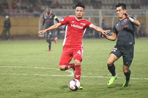 HLV Trương Việt Hoàng hài lòng với chiến thắng của Viettel