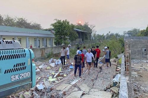 Tử vong khi đang nhặt phế liệu trong công trường đang thi công