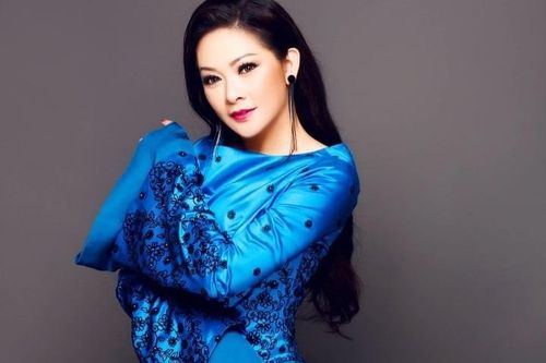 Như Quỳnh lần đầu tiên hát dân ca xứ Nghệ