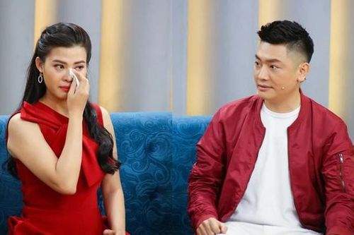 Nữ vũ công đòi ly hôn chồng - MC Tuấn Anh đến 100 lần vì quá gia trưởng, khó tính