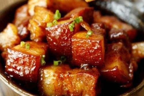 Muốn thịt kho tàu thơm ngon, mềm tan trong miệng không béo đừng bao giờ bỏ qua thứ 'thần thánh' này