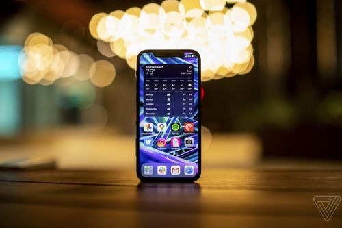 Tắt smartphone mỗi tối có giúp làm tăng tuổi thọ của máy không?