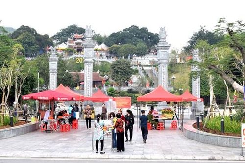 Quảng Ninh: Lễ khai hội đền Cửa Ông