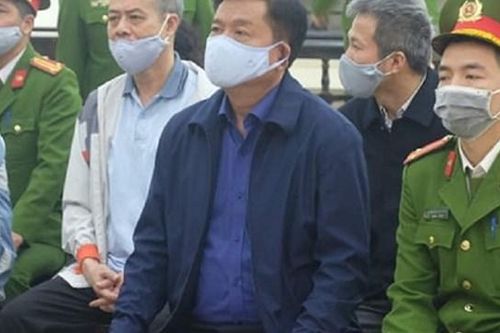 Ông Đinh La Thăng bị tuyên 11 năm tù, bồi thường 200 tỷ đồng trong vụ 'Ethanol Phú Thọ'