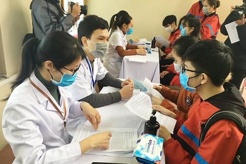 Sáng nay (15/3), tiêm thử nghiệm vaccine Covivac phòng Covid-19