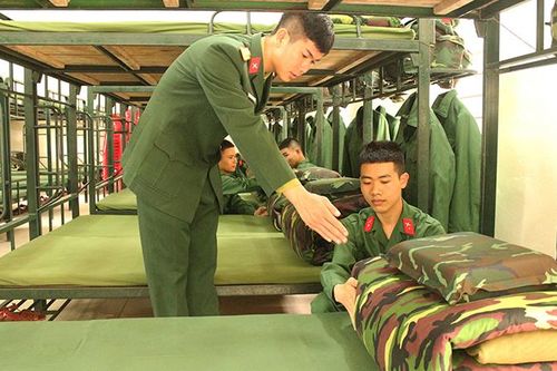 Giúp chiến sĩ mới sớm hòa nhập môi trường quân đội