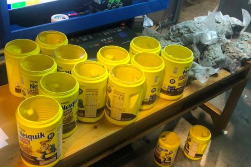 Bắt giữ hơn 5,8 kg thảo mộc khô nghi vấn là cần sa
