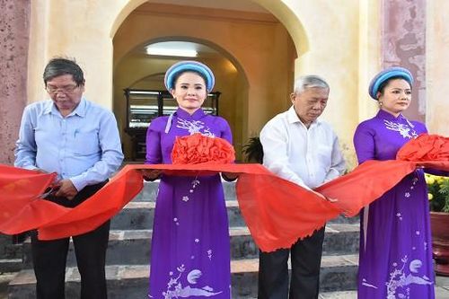 Ra mắt không gian Lầu Tàng Thơ – Kho lưu trữ tài liệu quốc gia của triều Nguyễn