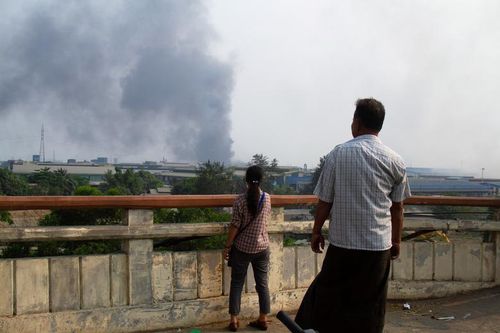 Báo Trung Quốc: 32 nhà máy bị hư hại trong vụ đốt phá ở Myanmar