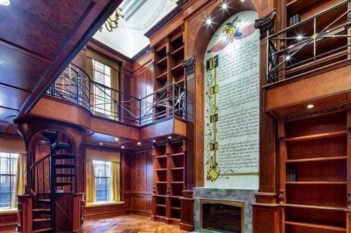 Rao bán nhà 8 năm, đại gia chốt giá cắt lỗ kịch sàn