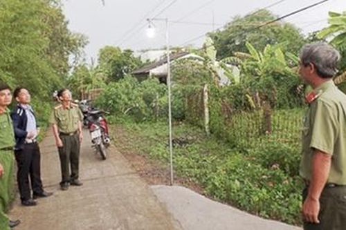 Những lá chắn giữ bình yên thôn xóm