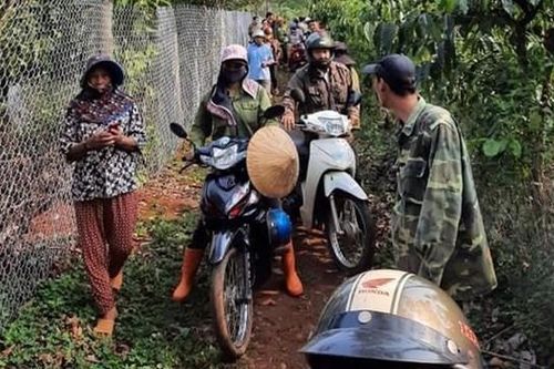 Đắk Nông: Người phụ nữ bị chém tử vong ngay trước cổng nhà lúc nửa đêm