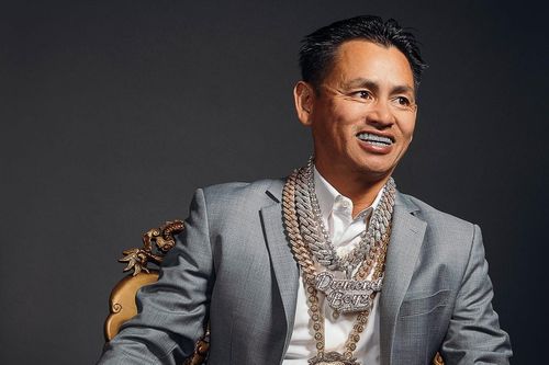 Johnny Dang - ông vua kim hoàn gốc Việt nổi tiếng tại Mỹ