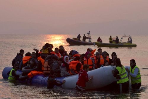 Anh đánh dấu 10 năm cuộc xung đột Syria bằng đòn trừng phạt mạnh