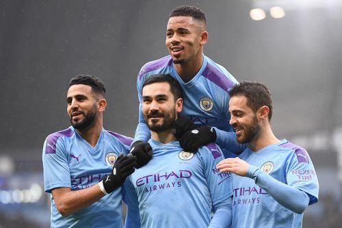 Man City quá mạnh
