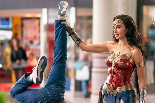 'Xin chào, Lý Hoán Anh' muốn phá kỷ lục của bom tấn 'Wonder Woman'