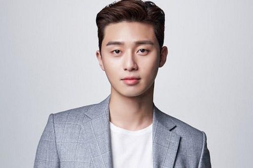 Park Seo Joon chăm sóc thế nào để có làn da đẹp?