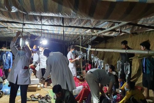 Hơn 90 người ngộ độc tại đám cưới ở Lai Châu