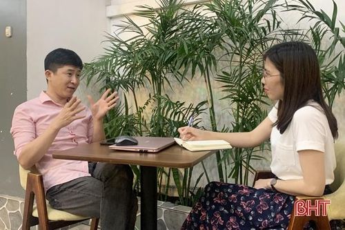 Cần tạo 'vắc-xin' cho con trên không gian mạng