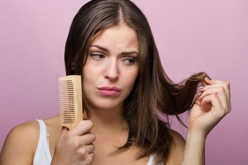 4 cách giúp bạn kiểm tra độ chắc khỏe của tóc