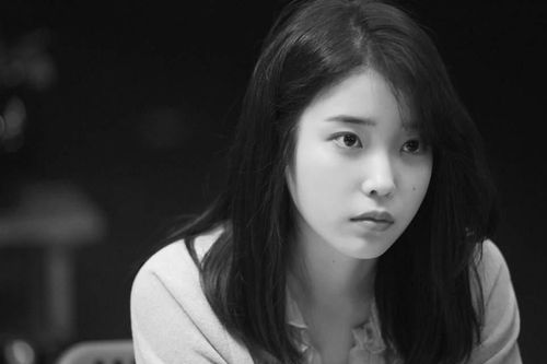 Lee Ji Eun (IU) sẽ trở lại màn ảnh với bộ phim 'Shades of The Hear'