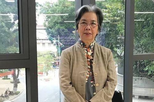 Nhà văn Lê Phương Liên viết tiểu thuyết đầu tay về nữ sĩ Đoàn Thị Điểm