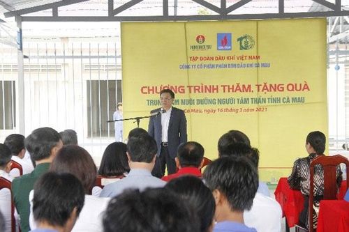 PVN thăm tặng quà cho Trung tâm Nuôi dưỡng người tâm thần