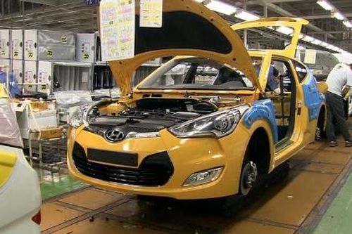 Ngành ô tô Hàn Quốc quay cuồng với cuộc chiến trụ hạng