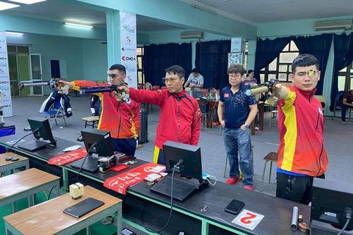 Đội tuyển bắn súng Việt Nam sang Ấn Độ dự Cúp Bắn súng thế giới