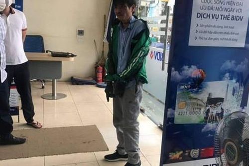 Nghi phạm cướp ngân hàng BIDV chi nhánh Phúc Thọ đối diện bao năm tù?