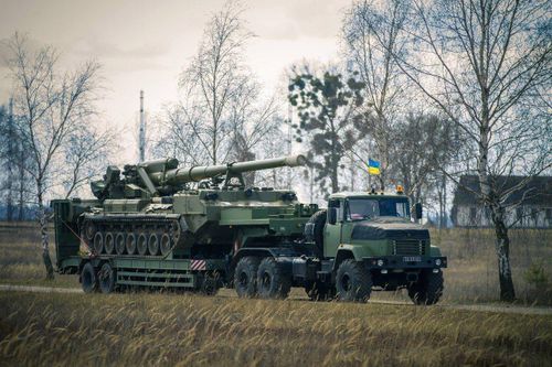 Ly khai 'lạnh gáy' khi Ukraine đưa pháo tự hành bắn đạn hạt nhân ra chiến trường
