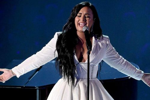 Demi Lovato phơi bày quá khứ nghiện ngập, suýt chết vì sốc ma túy