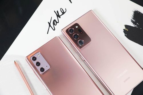 Đối thủ lớn nhất của iPhone có thể ra mắt trễ do thiếu chip