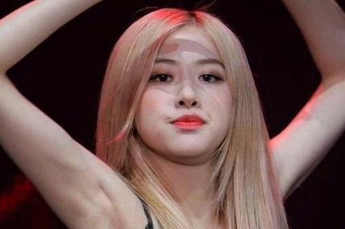Rose Blackpink cơ bắp cuồn cuộn, dân mạng 'dậy sóng' bình luận