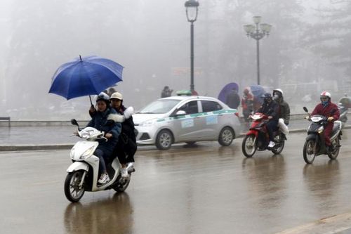 Dự báo thời tiết 18/3: Hà Nội sáng sớm có mưa nhỏ vài nơi