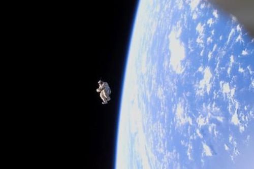 Ngỡ ngàng trước những bức ảnh đẹp của Trái Đất được NASA công bố